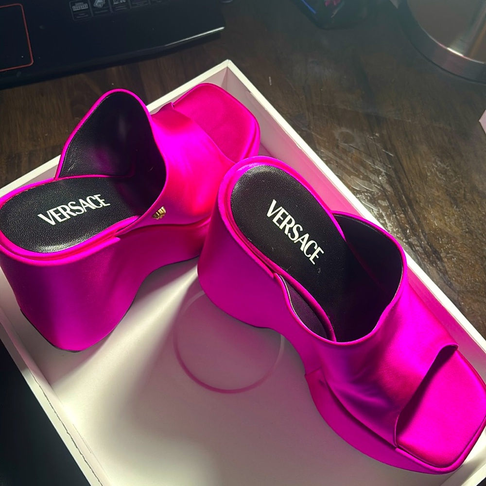 Versace 160mm Platform Wedge Heels in pink